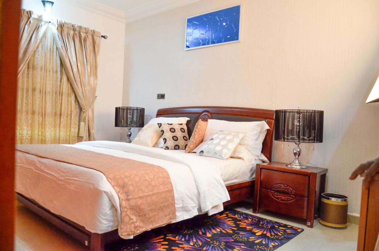 Crystal House International Hotel Илорин Экстерьер фото